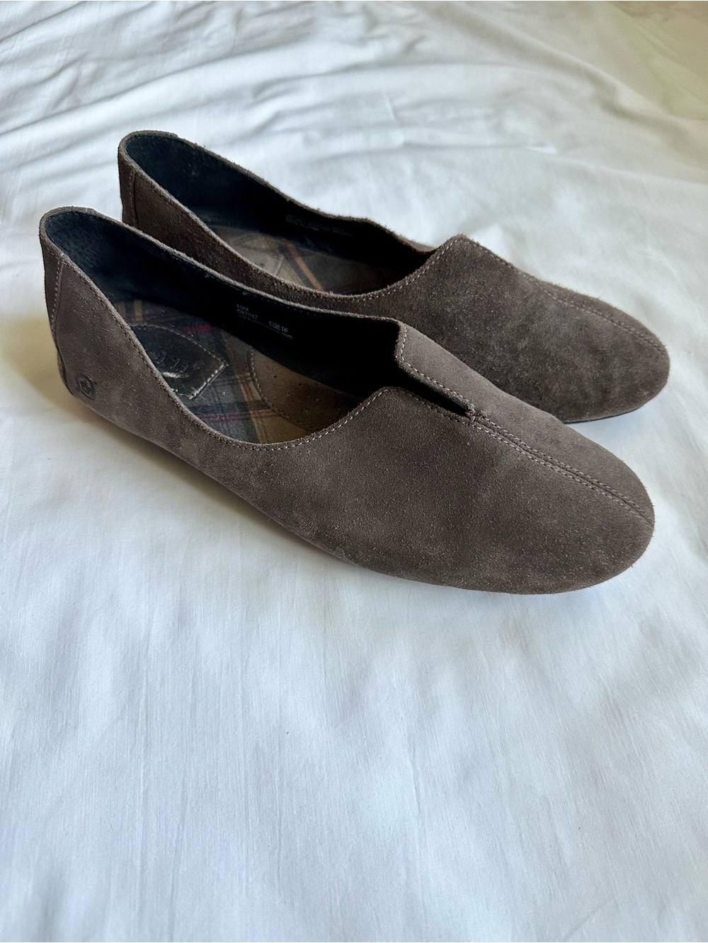 Born Brown Suede Not he’d Round Toe Slip-On Loafers Flats